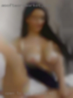 Open to bottoming sex in Osseo, WI for the right fit.