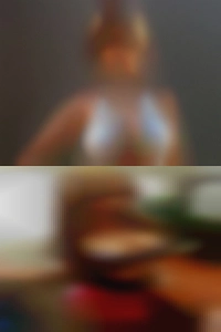 Horny women phone dating chat.